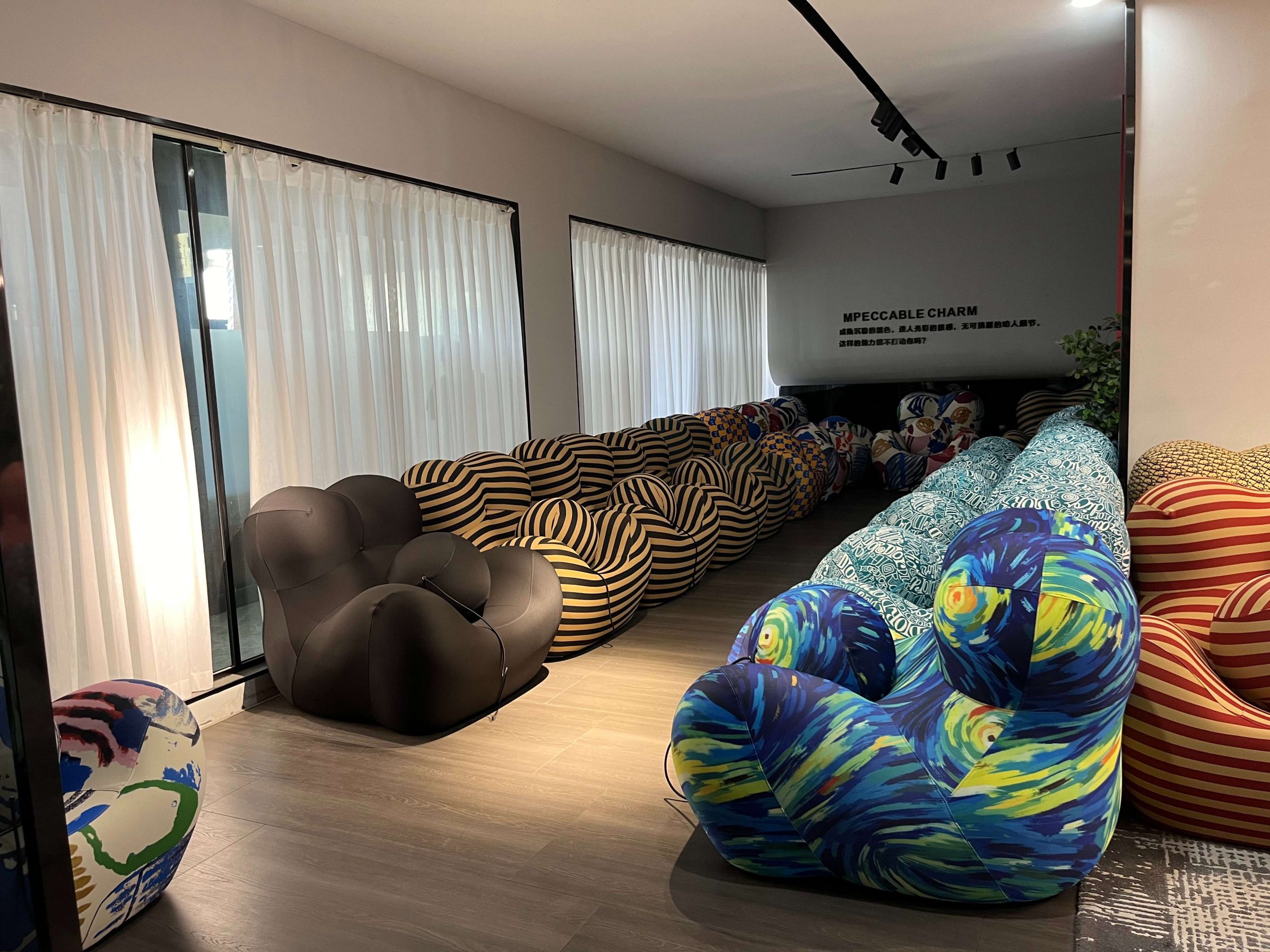 PopupSofa Compressed Sofa